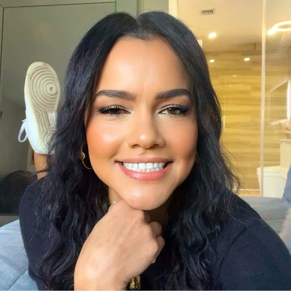 MEET THE POSHER! - Picture 1 of 13